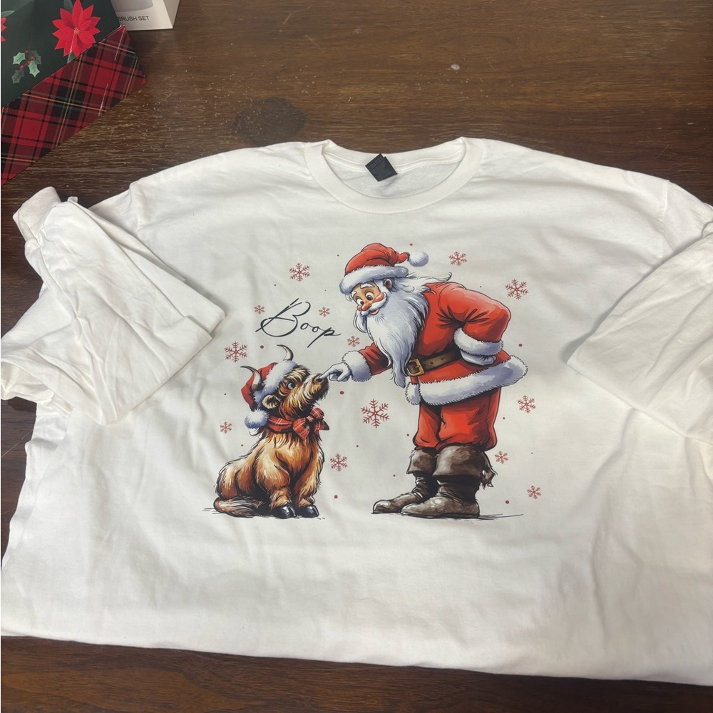 Gildan White Santa and highland cow Long Sleeve Tee